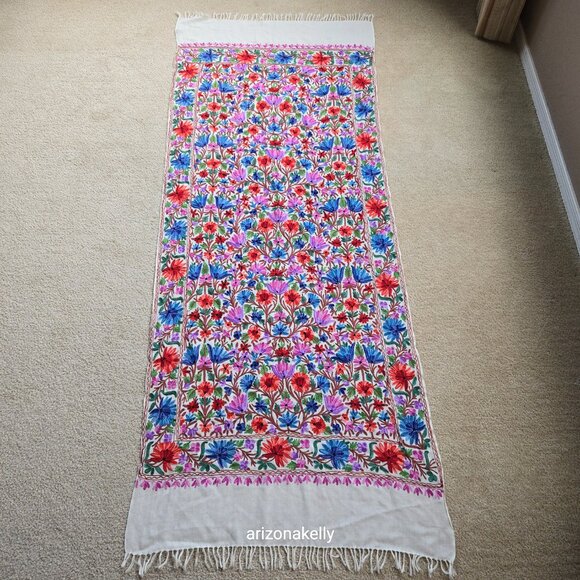 Wool Scarf With Colorful Chain Stitch Embroidery Flowers Vines - Picture 16 of 16